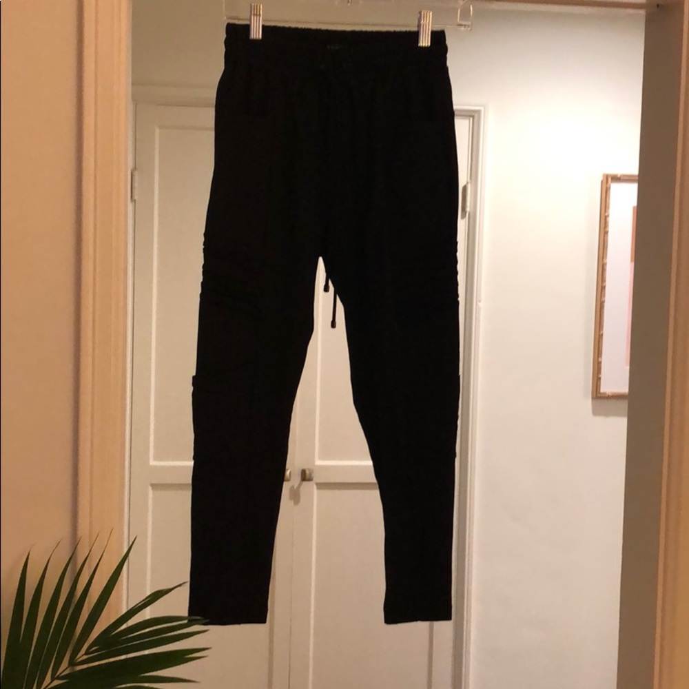 Koral Black Sweatpants NWOT